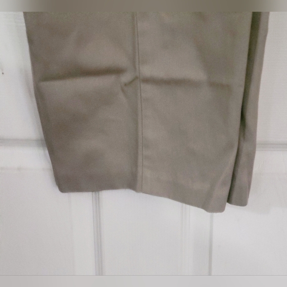 Dockers Mens Pants Beige Size 44x30 Signature Khaki Classic Fit Pre-owned - Picture 9 of 10
